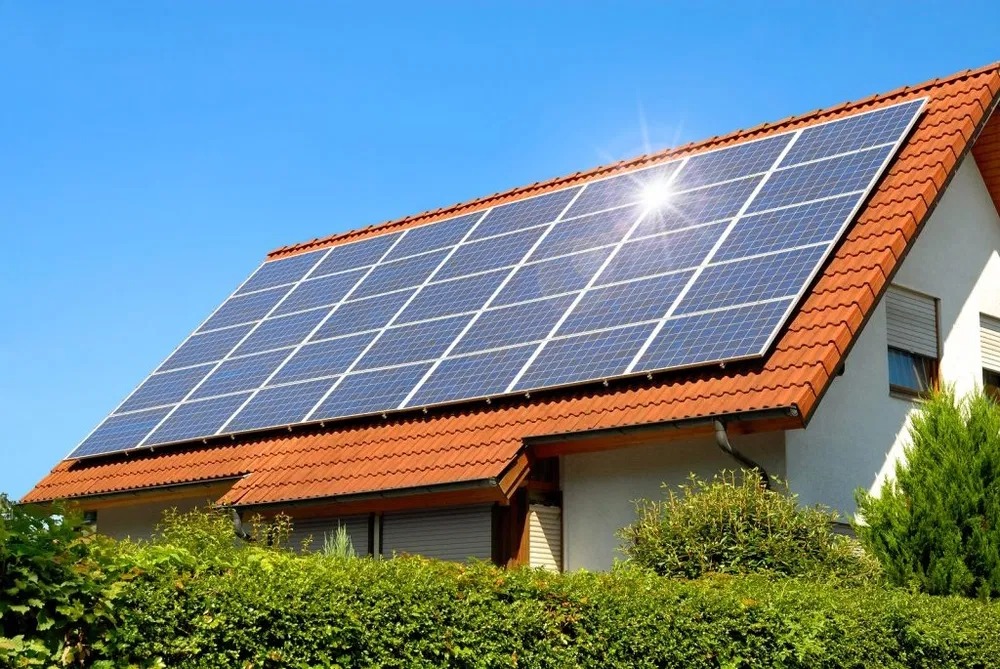 serviciile de curățare panouri fotovoltaice AMY CLEAN